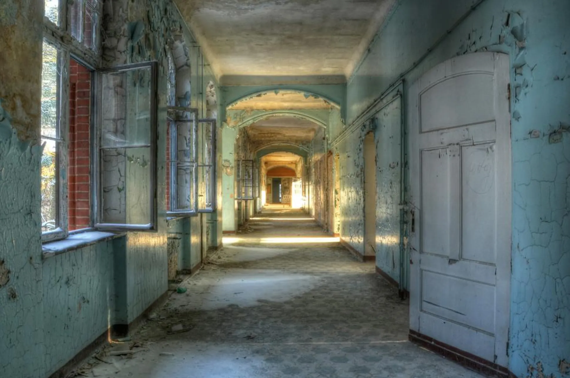 Akustikbild LOST PLACE FLUR 1