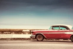 Akustikbild ROTER OLDTIMER