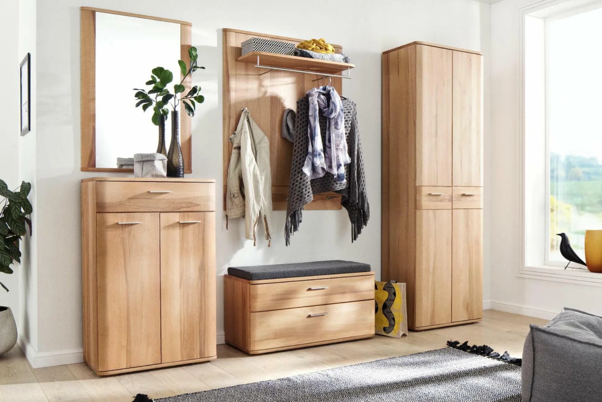 Garderobenset VEDURA