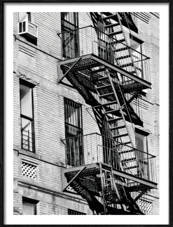 Gerahmtes Bild WINDOW VIEW II