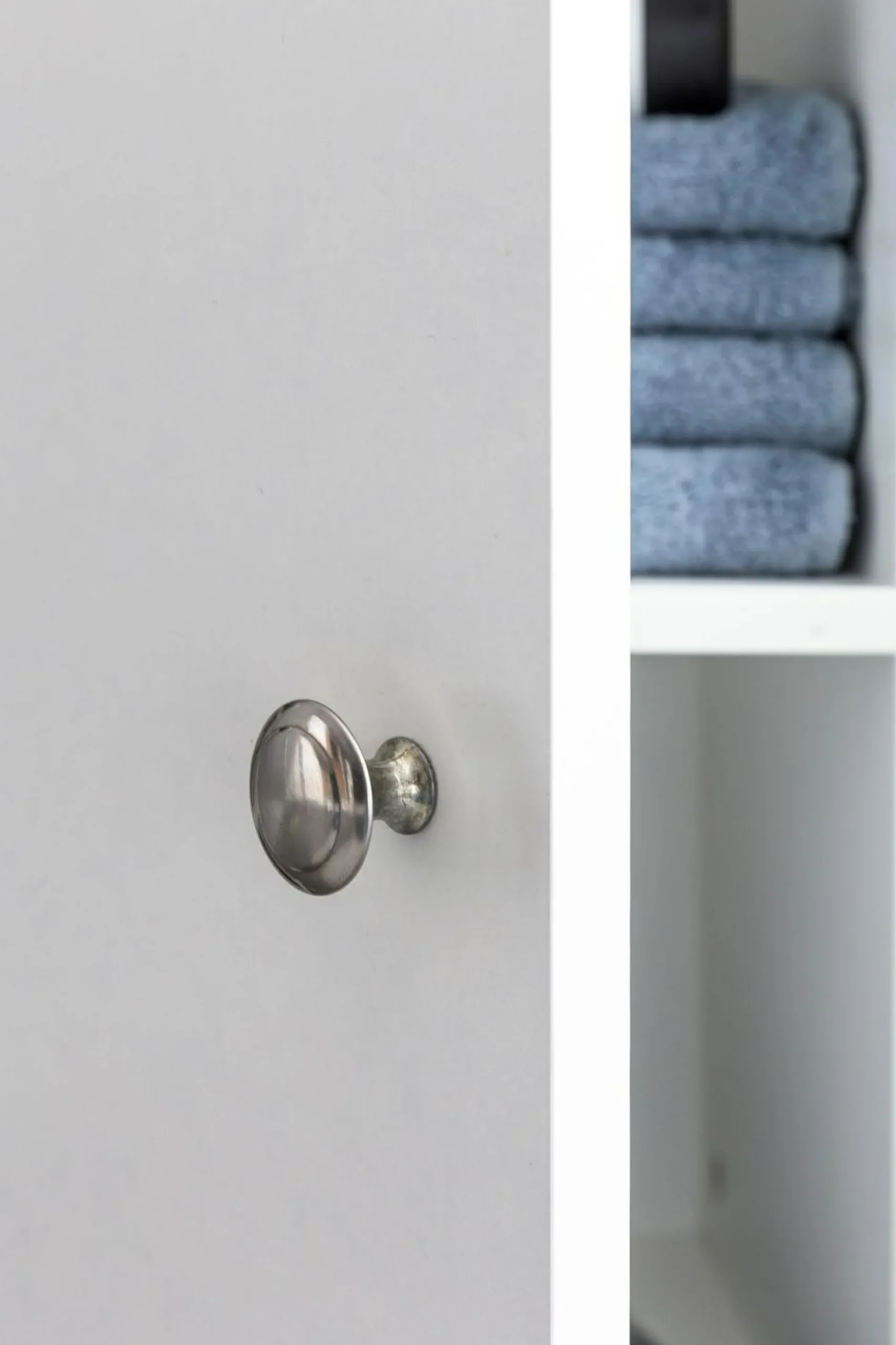 Waschbeckenunterschrank